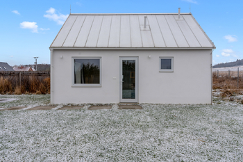 Prodej domu 177 m², Nezabudice