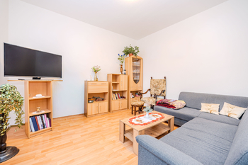 Prodej bytu 2+1 v osobním vlastnictví 51 m², Tvarožná