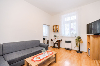 Prodej bytu 2+1 v osobním vlastnictví 51 m², Tvarožná