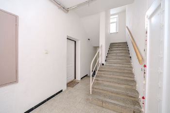 Prodej bytu 2+1 v osobním vlastnictví 51 m², Tvarožná