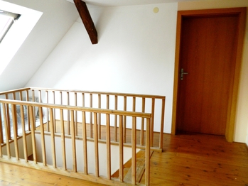 Hala v podkroví. - Prodej domu 396 m², Přehořov