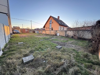 Prodej pozemku 853 m², Znojmo