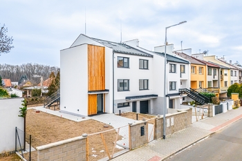 Pronájem bytu 3+kk v osobním vlastnictví 92 m², Praha 4 - Kunratice