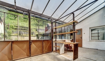 Výhled na zahradu za domem - Prodej domu 210 m², Bohuslavice u Zlína