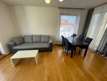 Pronájem bytu 2+kk v osobním vlastnictví 65 m², Praha 7 - Holešovice