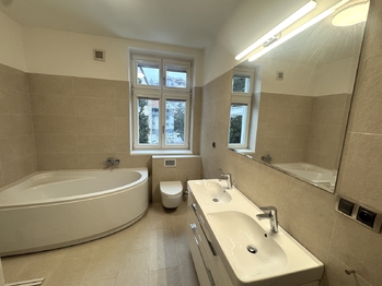 Pronájem bytu 3+kk v osobním vlastnictví 113 m², Praha 5 - Smíchov