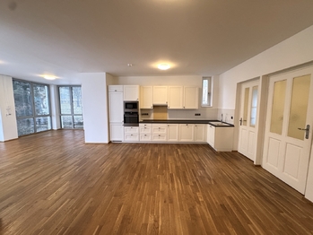 Pronájem bytu 3+kk v osobním vlastnictví 113 m², Praha 5 - Smíchov