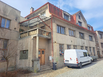 Pronájem výrobních prostor 185 m², Železný Brod