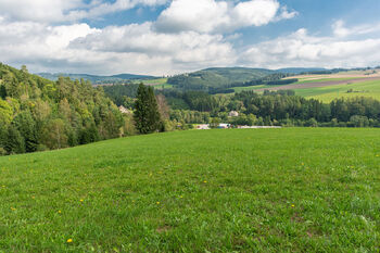 Prodej pozemku 4548 m², Sobkovice