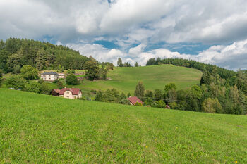 Prodej pozemku 4548 m², Sobkovice