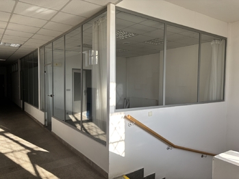 prosklené kanceláře - Pronájem kancelářských prostor 34 m², Jihlava 