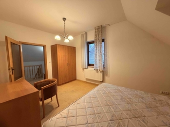 Pronájem domu 130 m², Karlovy Vary