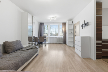 Prodej bytu 2+kk v osobním vlastnictví 47 m², Praha 6 - Řepy