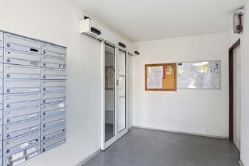 Prodej bytu 2+kk v osobním vlastnictví 47 m², Praha 6 - Řepy