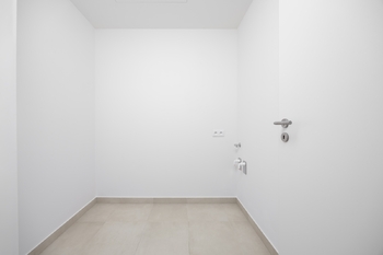 Prodej bytu 3+kk v osobním vlastnictví 75 m², Praha 9 - Hloubětín