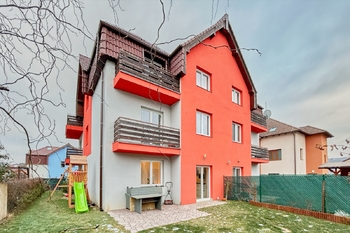 Prodej bytu 3+kk v osobním vlastnictví 74 m², Králův Dvůr