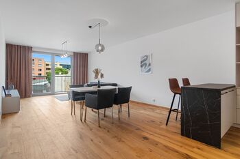 Pronájem bytu 2+kk v osobním vlastnictví 78 m², Praha 8 - Karlín