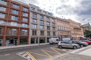 Pronájem bytu 2+kk v osobním vlastnictví 78 m², Praha 8 - Karlín