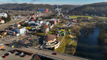 TÝNEC NAD SÁZAVOU - Prodej obchodních prostor 200 m², Týnec nad Sázavou