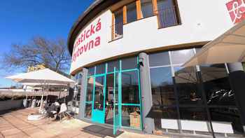 BISTRO - Prodej obchodních prostor 200 m², Týnec nad Sázavou