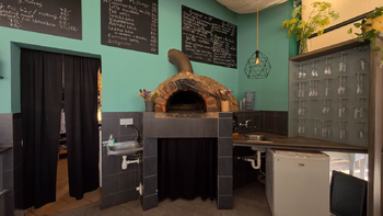 BISTRO - Prodej obchodních prostor 200 m², Týnec nad Sázavou