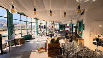 BISTRO - Prodej obchodních prostor 200 m², Týnec nad Sázavou