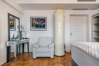 Dámská ložnice v 2. patře - Prodej domu 464 m², Praha 10 - Vinohrady