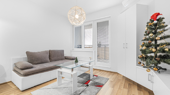 Prodej bytu 2+kk v osobním vlastnictví 44 m², Klecany