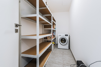 Prodej bytu 3+kk v osobním vlastnictví 104 m², Praha 8 - Karlín