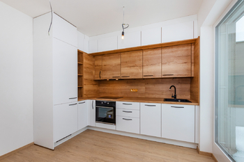 Pronájem bytu 2+kk v osobním vlastnictví 115 m², Hostivice