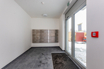 Pronájem bytu 2+kk v osobním vlastnictví 115 m², Hostivice