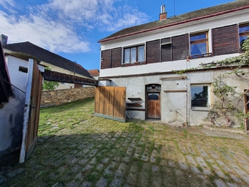 Prodej domu 289 m², Skočice