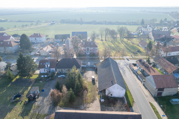 Letecký snímek nemovitostí - Prodej domu 402 m², Kouty