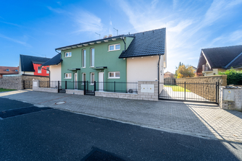 Pronájem domu 97 m², Veltruby