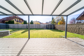 Pronájem domu 97 m², Veltruby