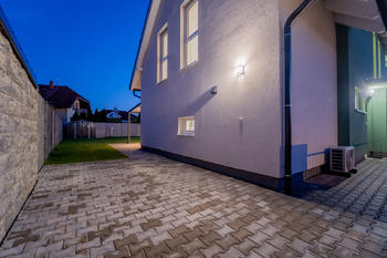 Pronájem domu 97 m², Veltruby