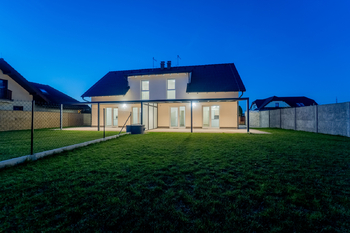 Pronájem domu 97 m², Veltruby