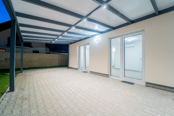 Pronájem domu 97 m², Veltruby