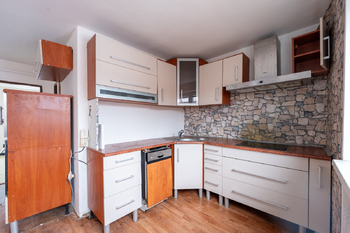 Prodej domu 195 m², Petrůvka