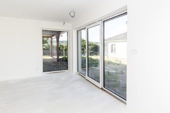 francouzská okna - Prodej domu 121 m², Srbeč