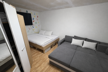 ložnice v patře - Prodej domu 126 m², Brňany