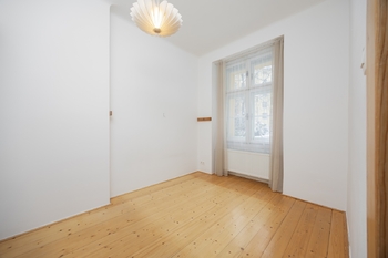 Pokoj - Pronájem bytu 3+1 v osobním vlastnictví 92 m², Praha 3 - Žižkov