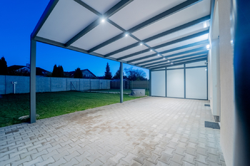 Pronájem domu 97 m², Veltruby