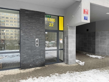 Pronájem bytu 2+kk v osobním vlastnictví 48 m², Praha 8 - Kobylisy