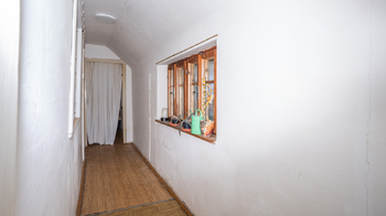 Chodba - Prodej domu 150 m², Mikulášovice