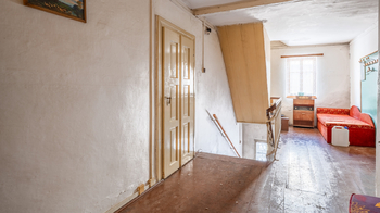 Chodba 1.P - Prodej domu 150 m², Mikulášovice