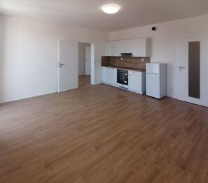 Pronájem bytu 2+kk v družstevním vlastnictví 50 m², Svitavy