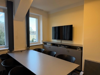 Pronájem kancelářských prostor 53 m², Praha 5 - Smíchov