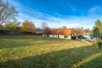 zahrada - Prodej domu 360 m², Písečné