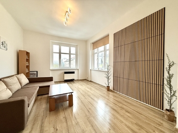 Prodej bytu 2+1 v osobním vlastnictví 64 m², Karlovy Vary